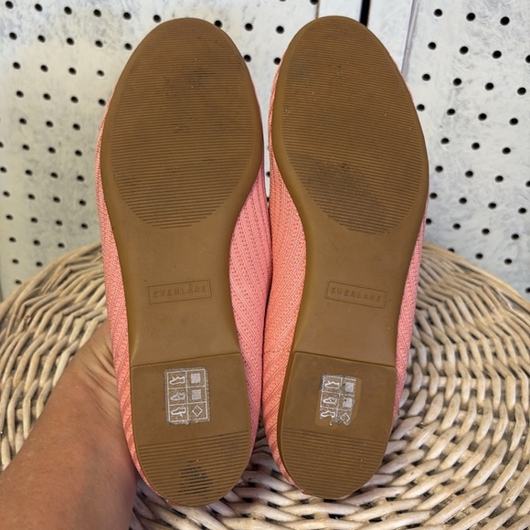 Everlane - Picture 7 of 8